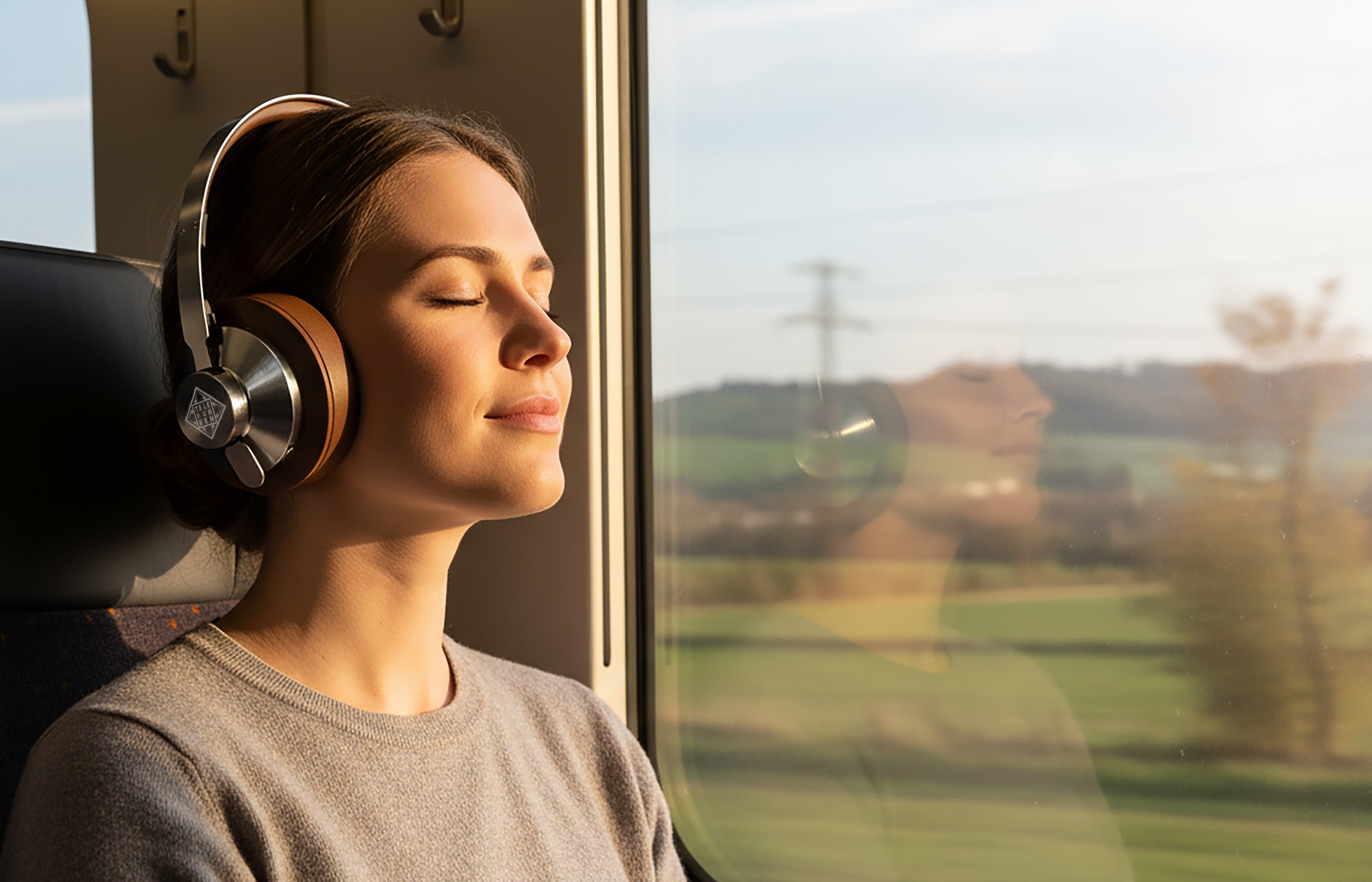 Arco Classic brown ANC Enjoy Train Trip